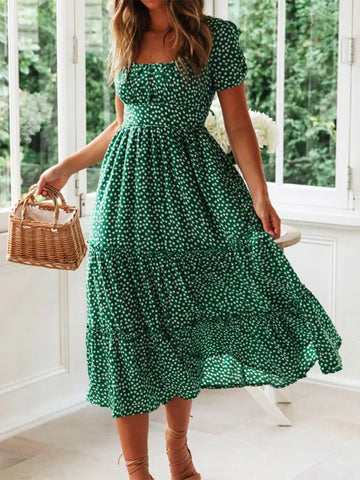 Charm – Elegant Short-Sleeved Dress for Effortless Style